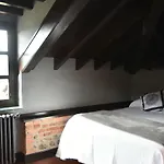 Casa Escuela De - La Casona De Landhaus Torín