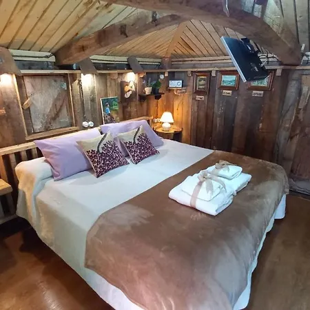 Casa Escuela De - La Casona De *