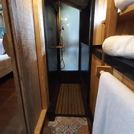 Casa Escuela De - La Casona De