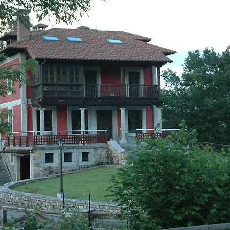 Casa Escuela De - La Casona De